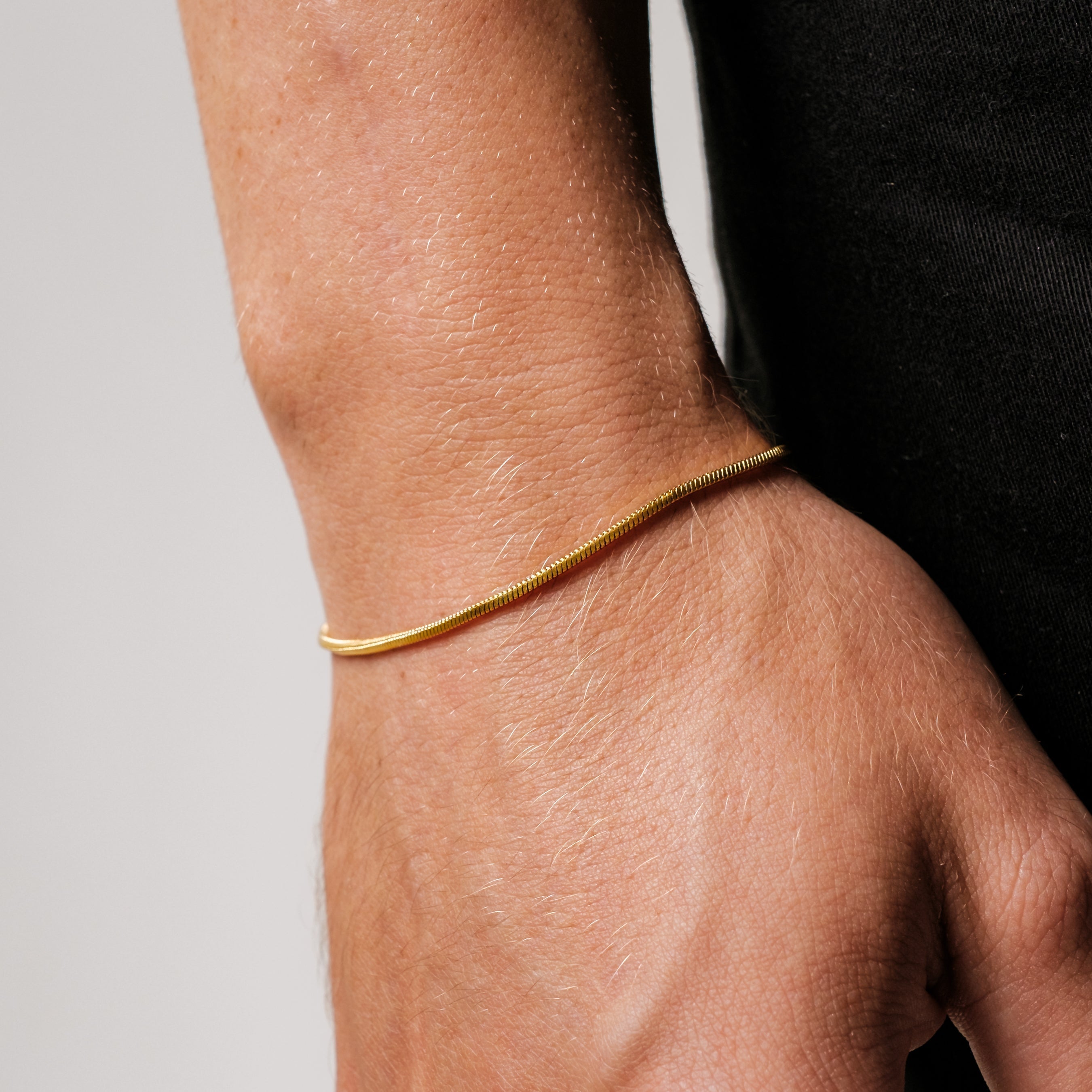 Bracelet Minimaliste Elegant and adjustable